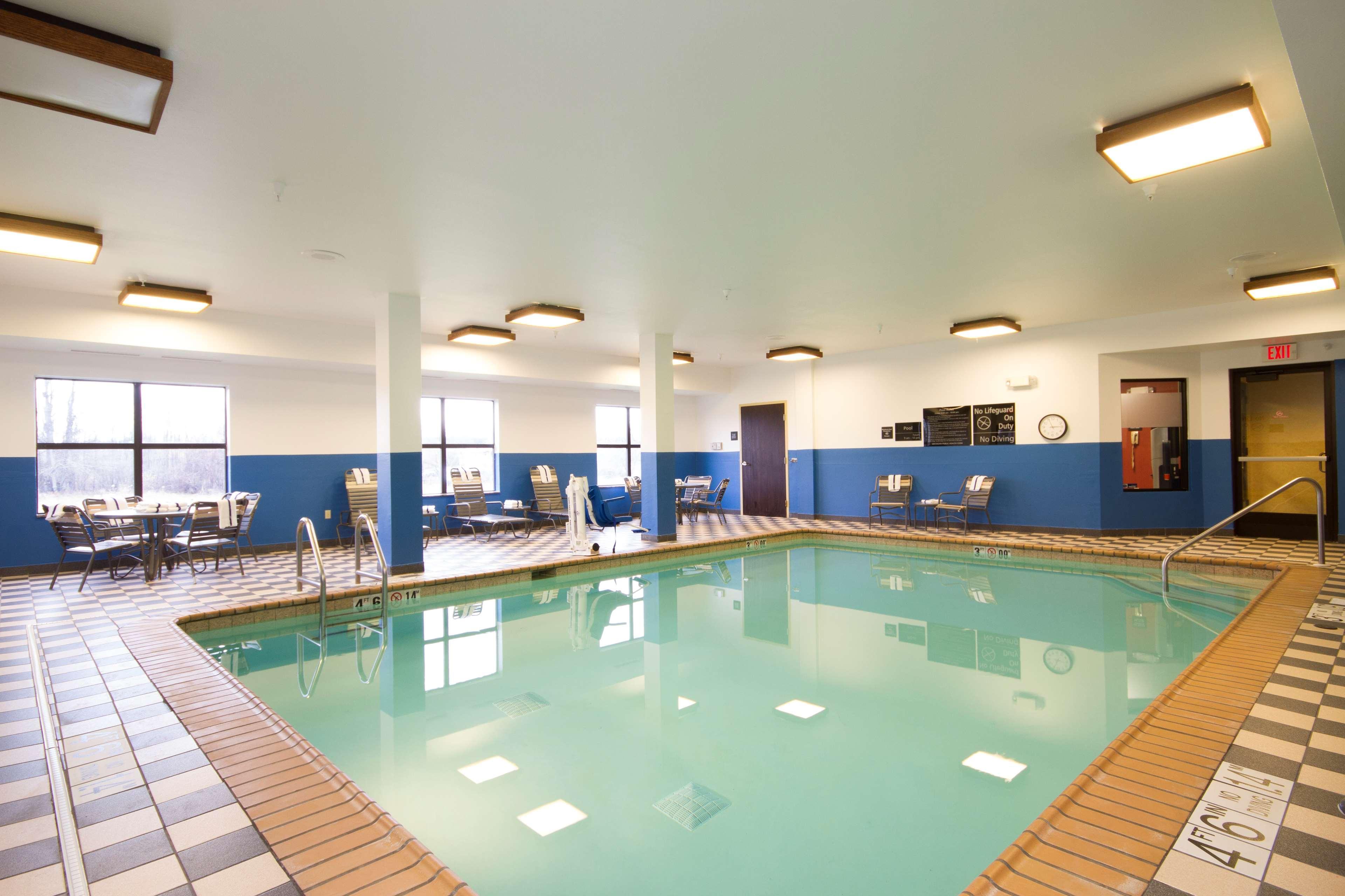 Hampton Inn Маршалл Экстерьер фото